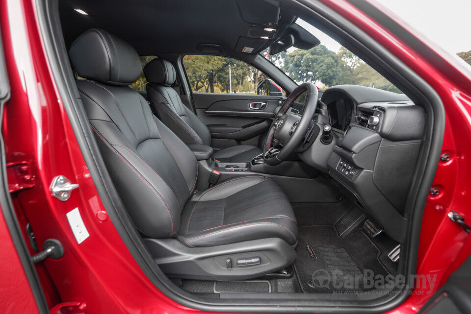 Honda HR-V RV (2022) Interior