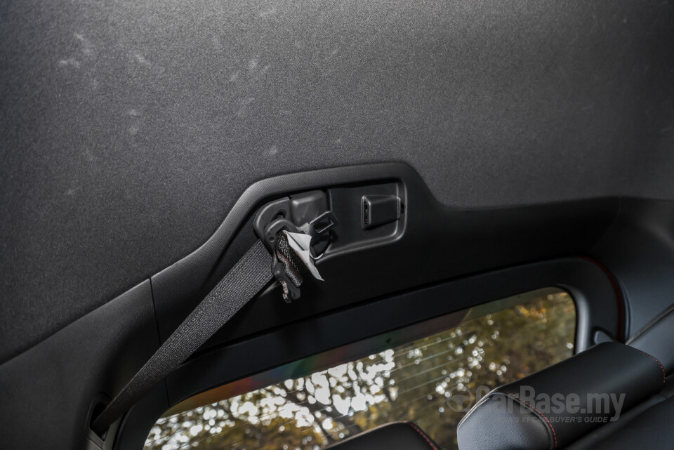 Honda HR-V RV (2022) Interior