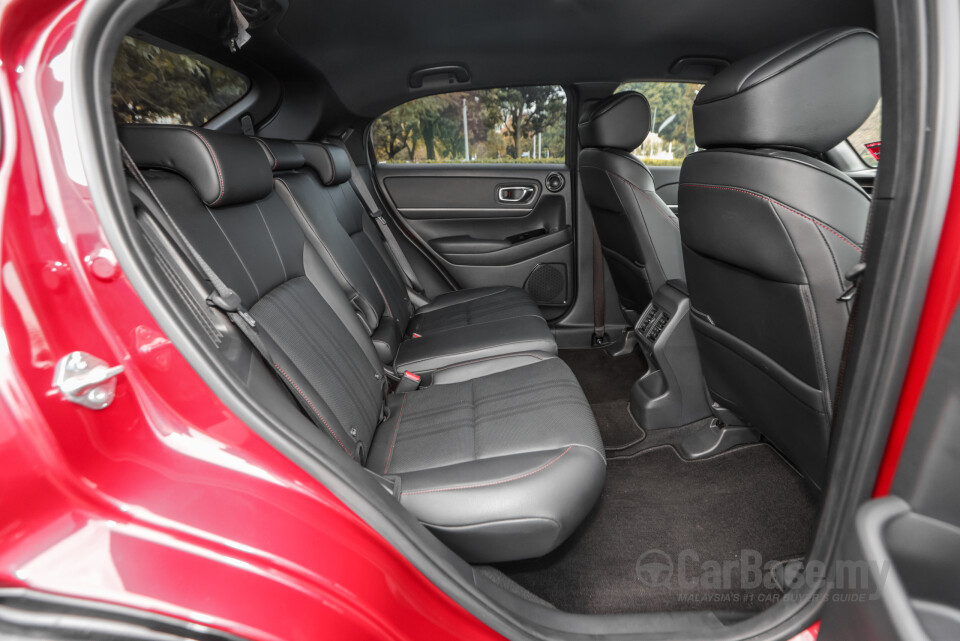 Honda HR-V RV (2022) Interior