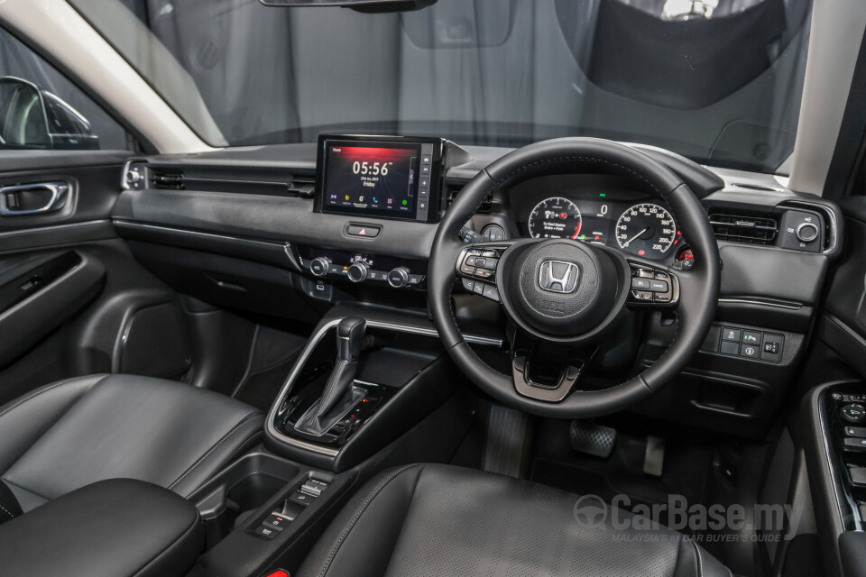 Honda HR-V RV (2022) Interior