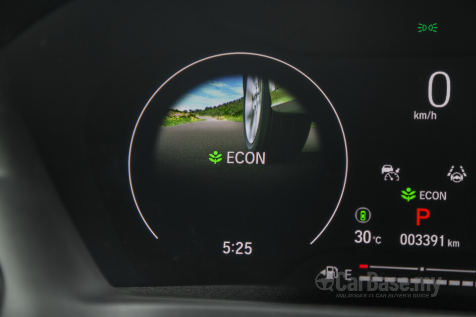Honda HR-V RV (2022) Interior