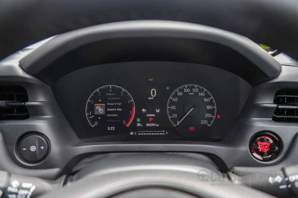 Honda HR-V RV (2022) Interior