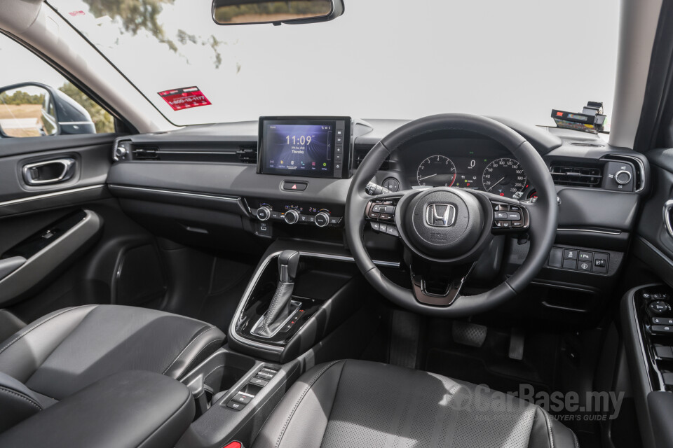 Honda HR-V RV (2022) Interior
