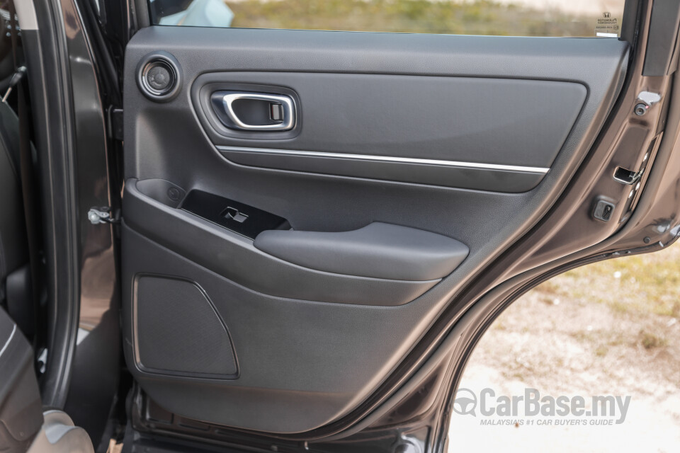 Honda HR-V RV (2022) Interior