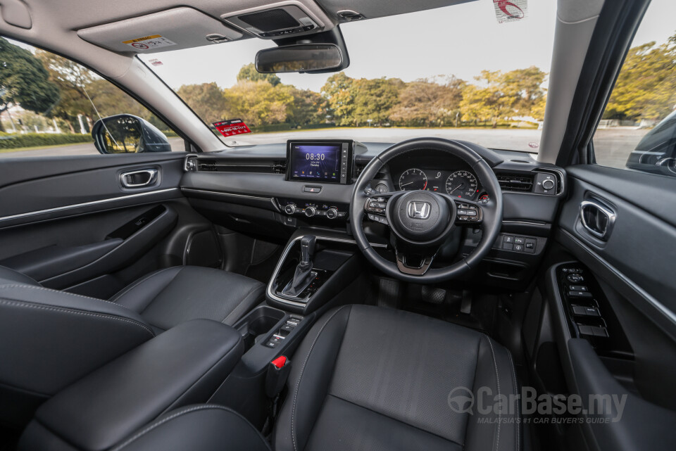 Honda HR-V RV (2022) Interior