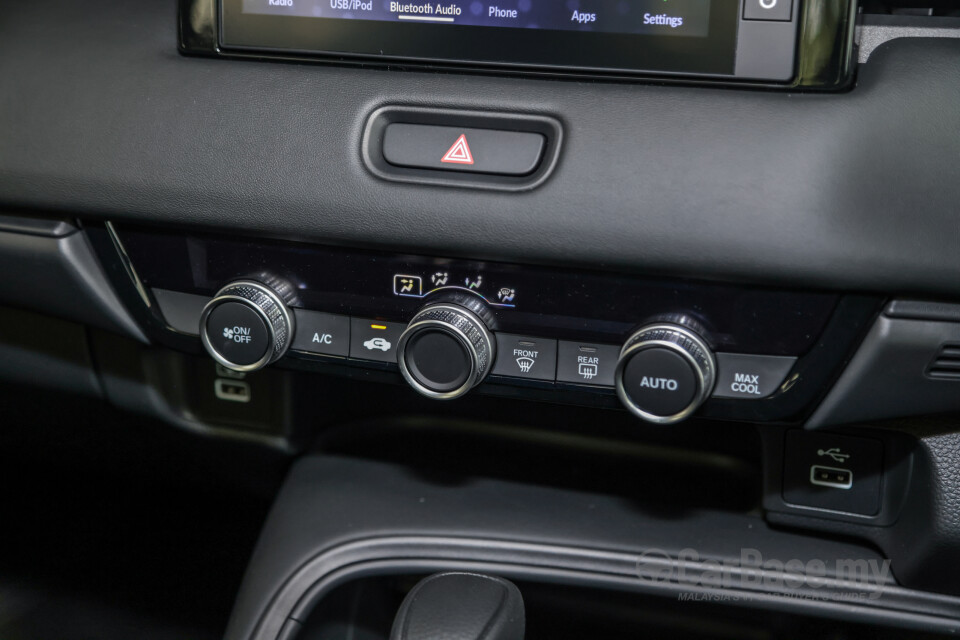 Honda HR-V RV (2022) Interior