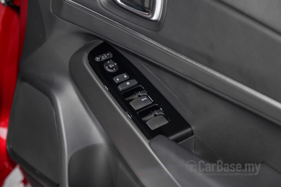 Honda HR-V RV (2022) Interior