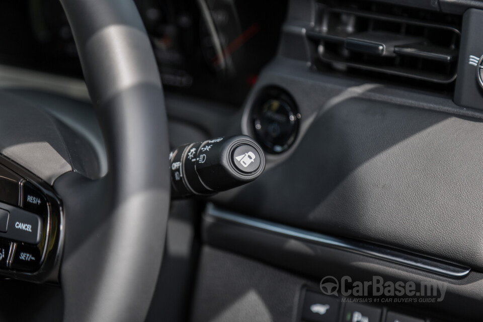 Honda HR-V RV (2022) Interior