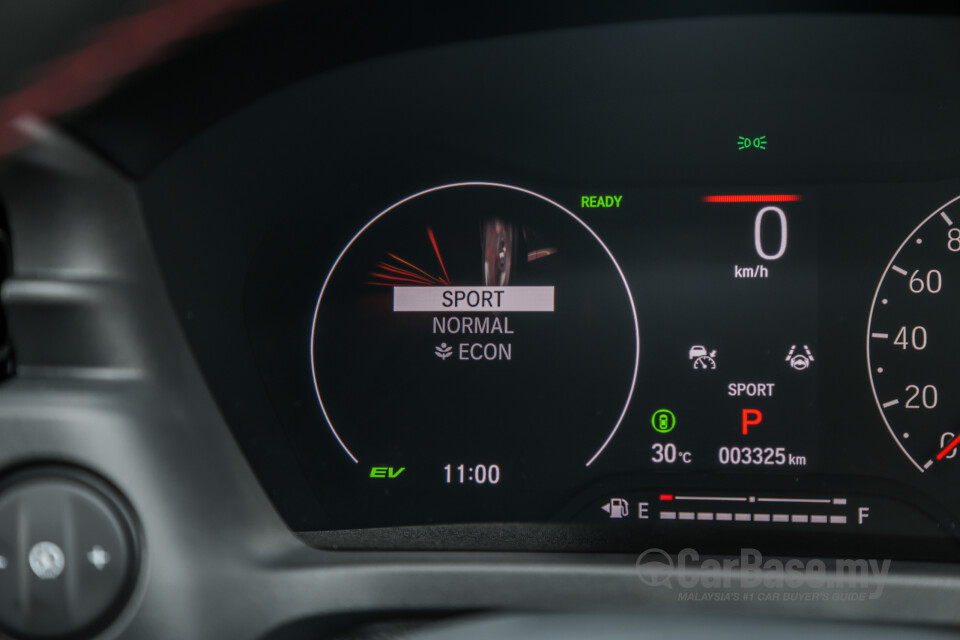 Honda HR-V RV (2022) Interior