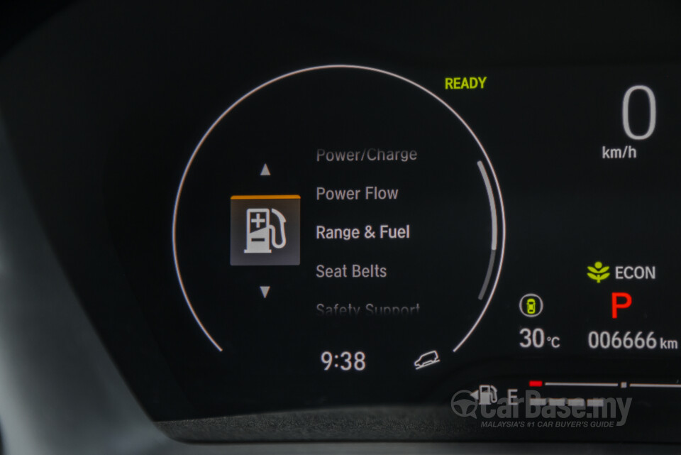 Honda HR-V RV (2022) Interior