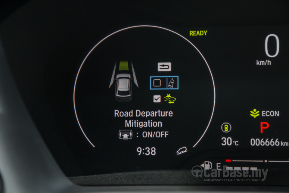 Honda HR-V RV (2022) Interior