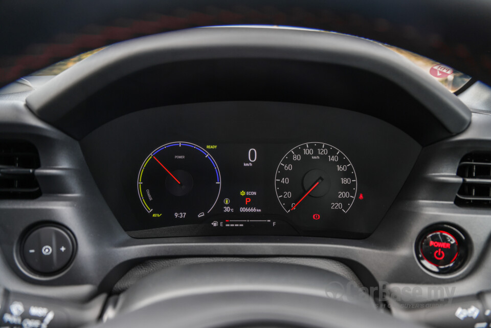 Honda HR-V RV (2022) Interior