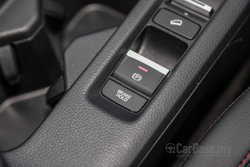 Honda HR-V RV (2022) Interior