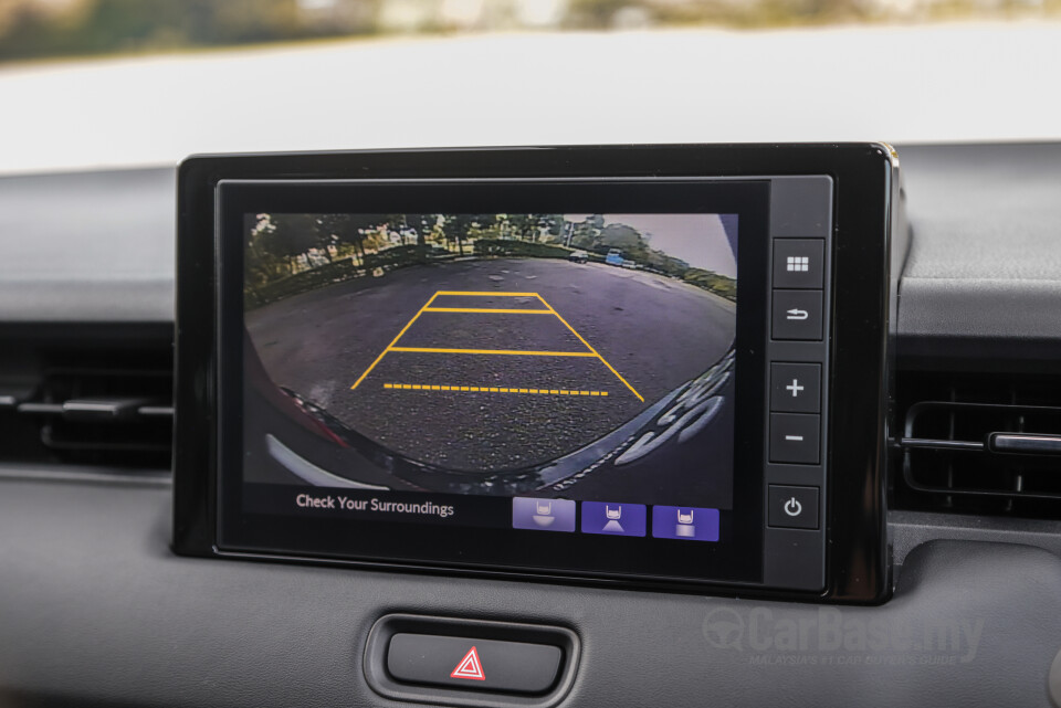 Honda HR-V RV (2022) Interior