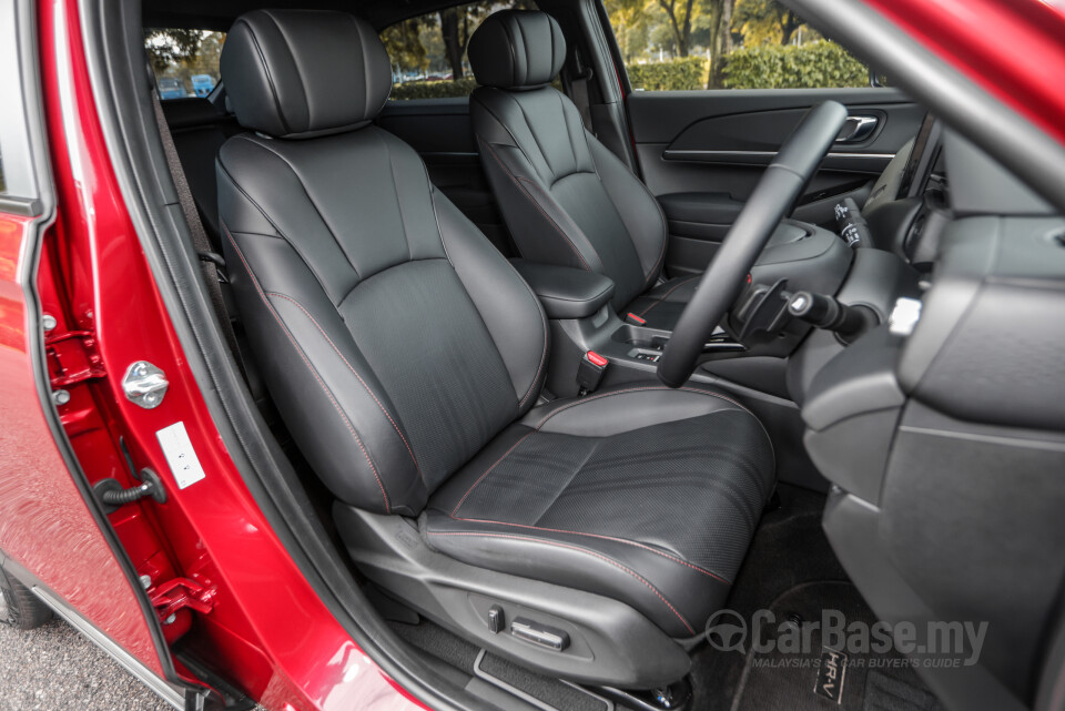 Honda HR-V RV (2022) Interior