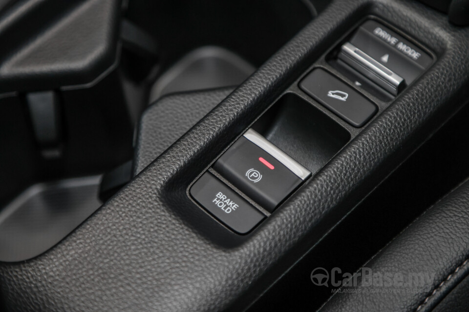 Honda HR-V RV (2022) Interior