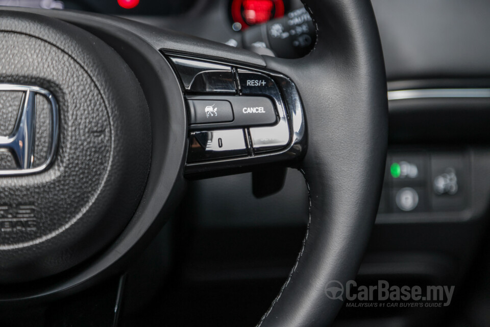 Honda HR-V RV (2022) Interior
