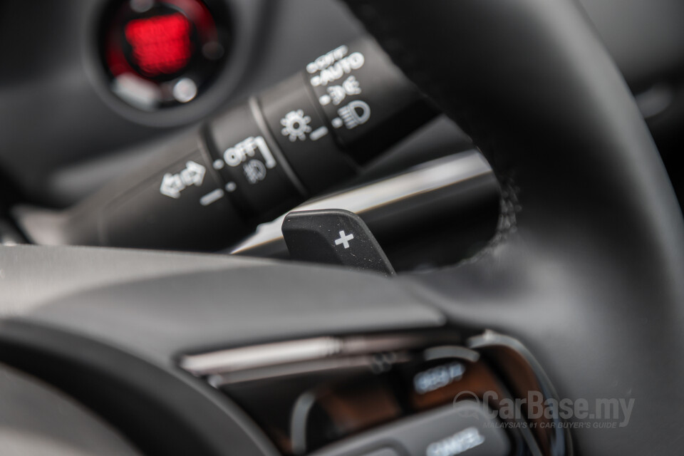 Honda HR-V RV (2022) Interior
