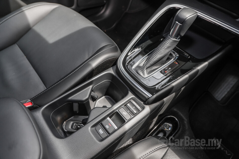 Honda HR-V RV (2022) Interior