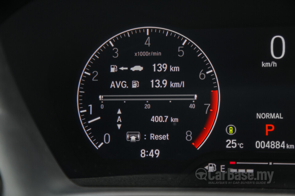 Honda HR-V RV (2022) Interior