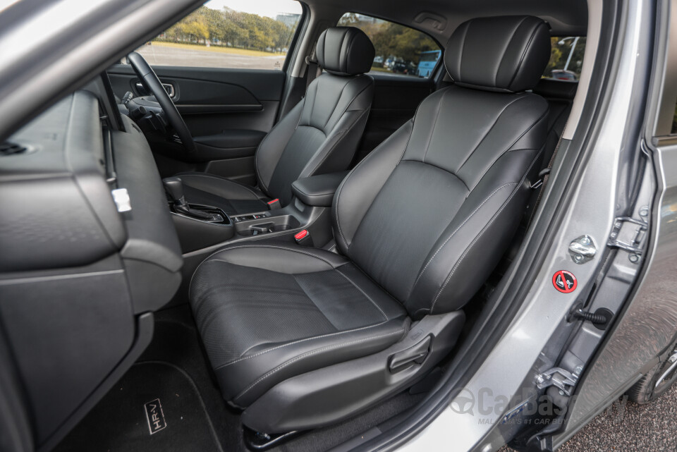 Honda HR-V RV (2022) Interior