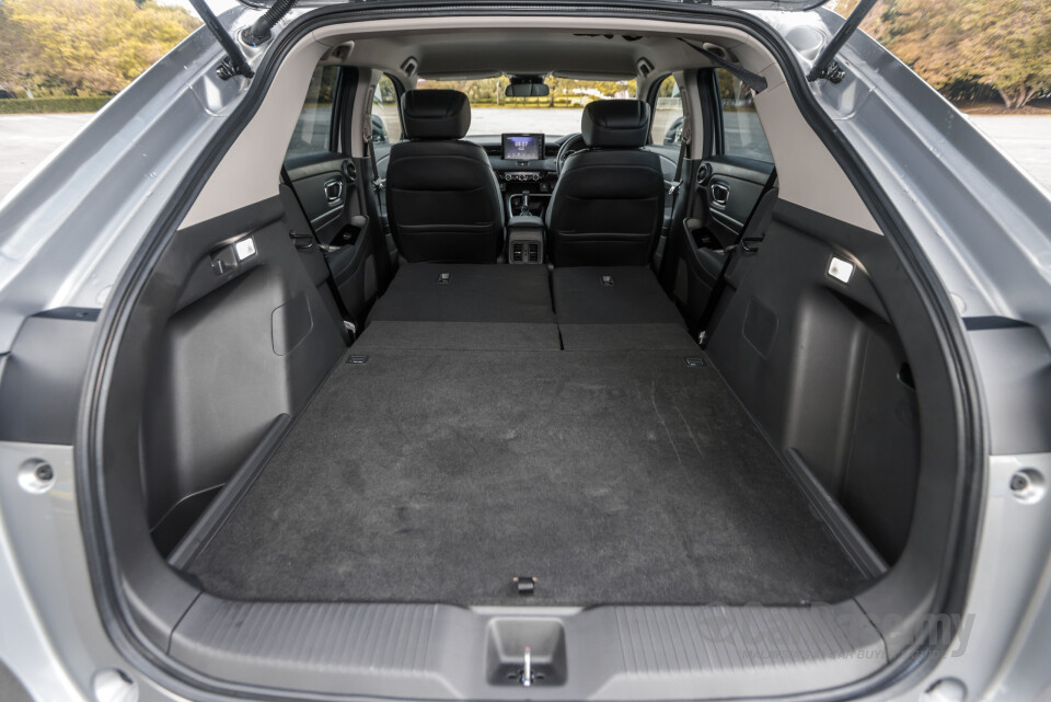 Honda HR-V RV (2022) Interior