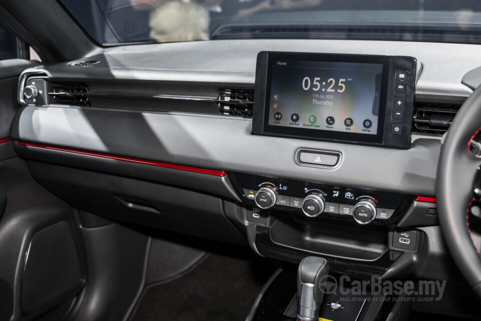 Honda HR-V RV Facelift (2025) Interior