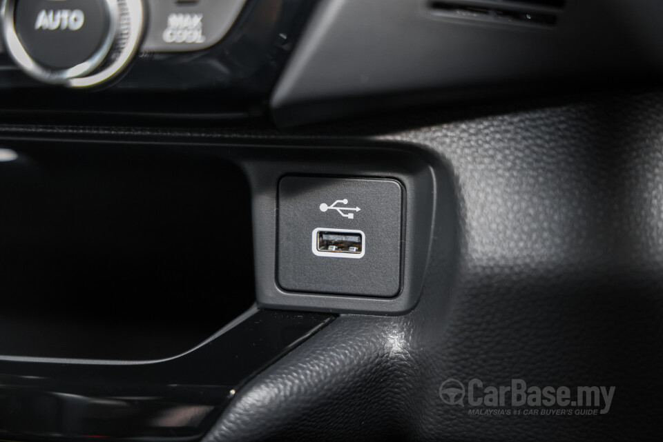 Honda HR-V RV Facelift (2025) Interior