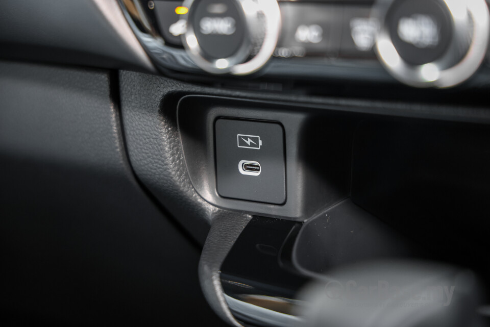 Honda HR-V RV Facelift (2025) Interior