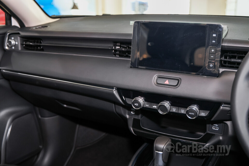 Honda HR-V RV Facelift (2025) Interior