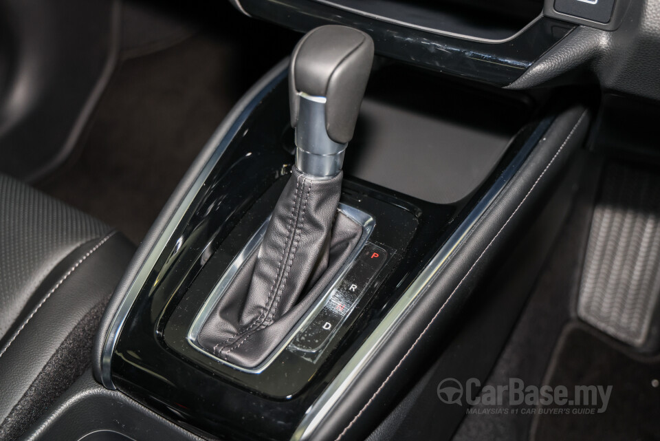 Honda HR-V RV Facelift (2025) Interior