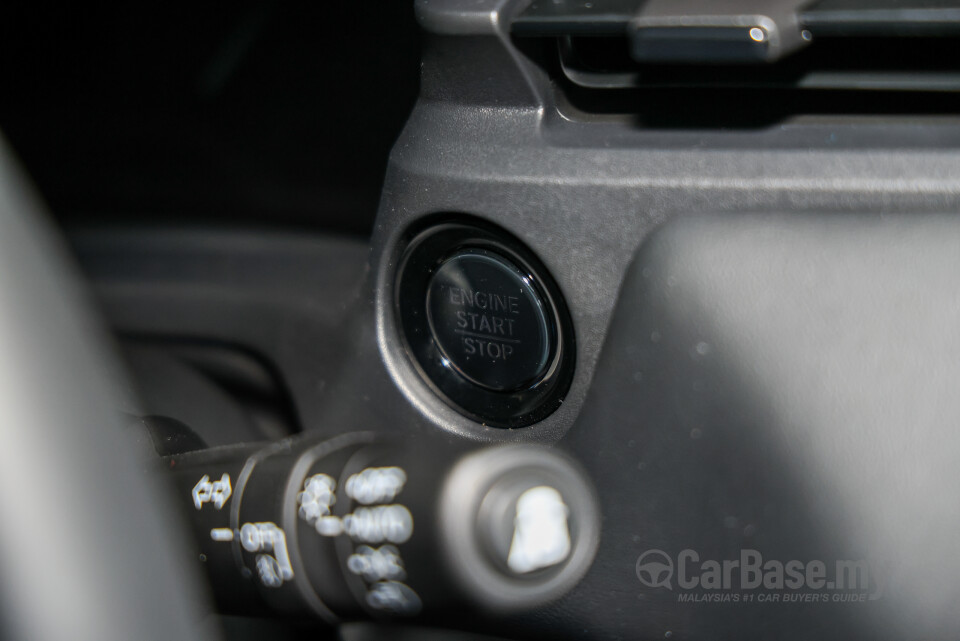 Honda HR-V RV Facelift (2025) Interior