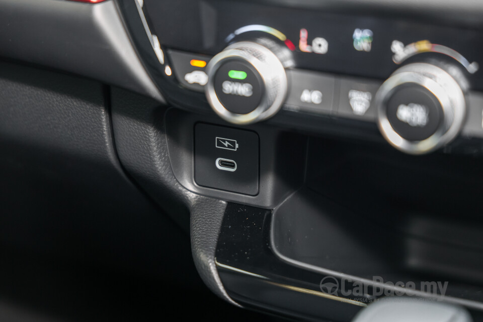 Honda HR-V RV Facelift (2025) Interior