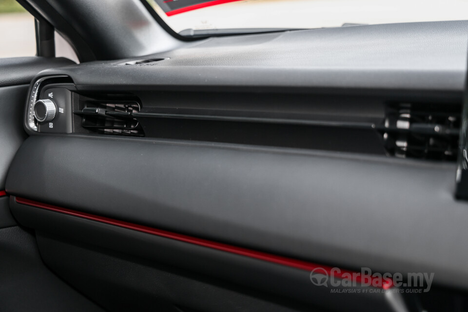 Honda HR-V RV Facelift (2025) Interior