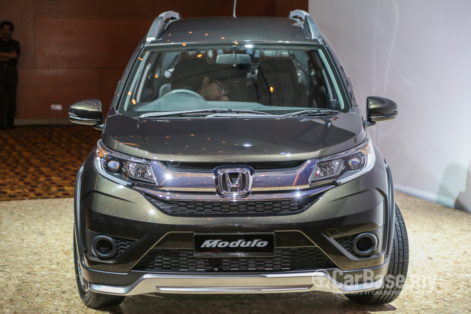 Honda BR-V 2SJ (2017) Exterior