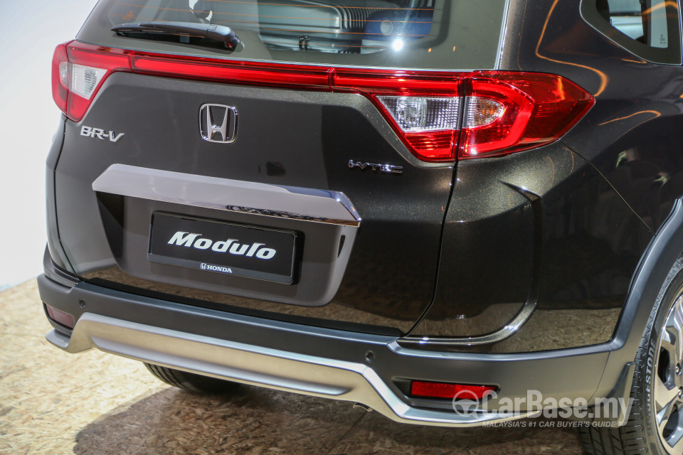 Honda BR-V 2SJ (2017) Exterior