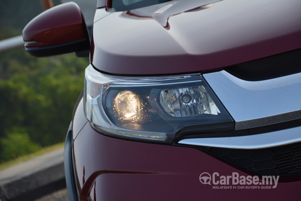 Honda BR-V 2SJ (2017) Exterior