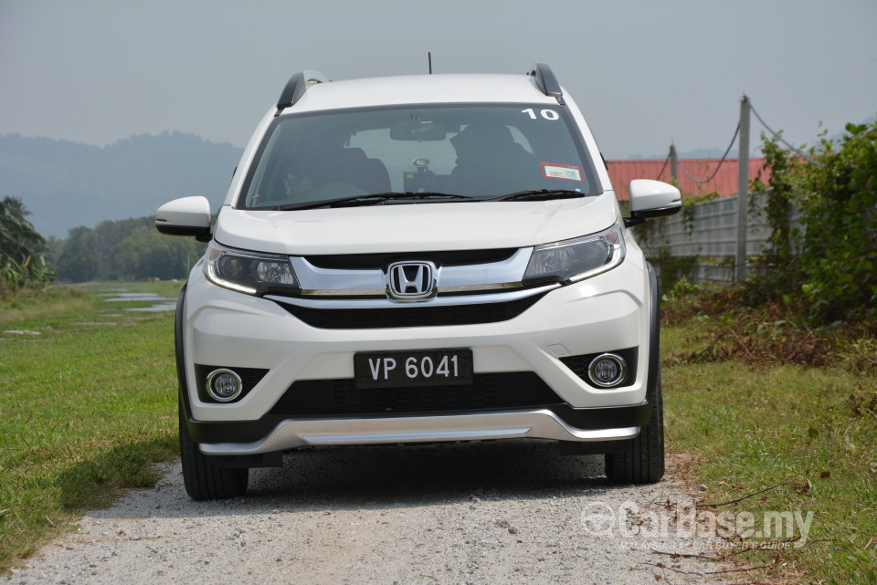 Honda BR-V 2SJ (2017) Exterior