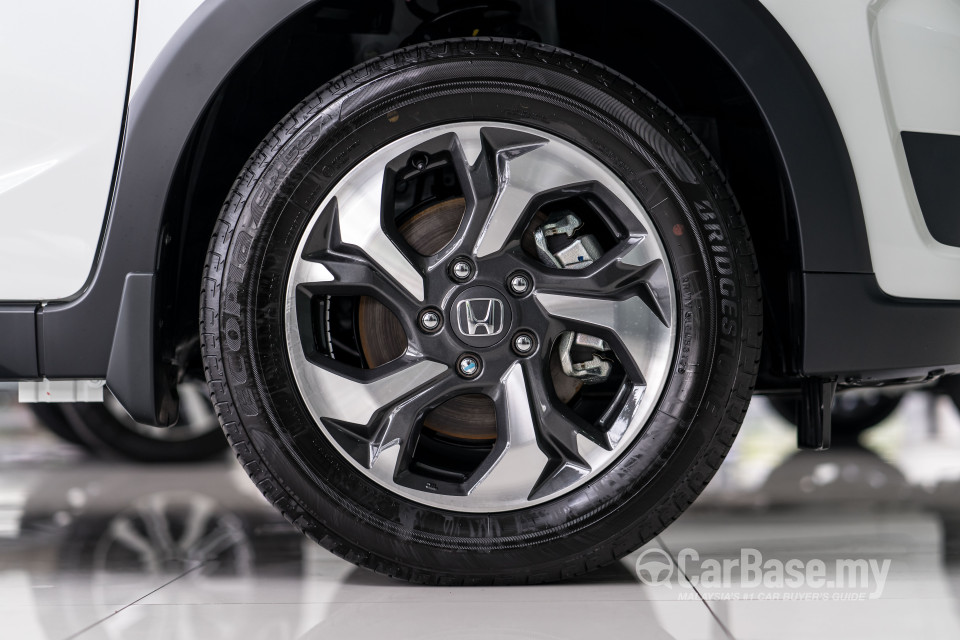 Honda BR-V 2SJ (2017) Exterior