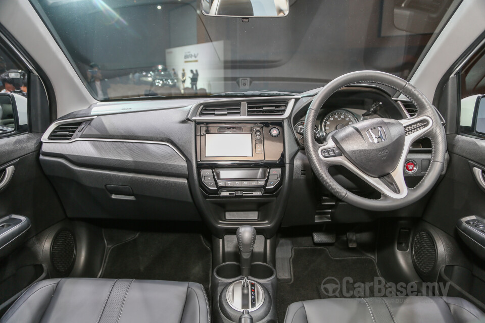 Subaru WRX GJ (2014) Interior