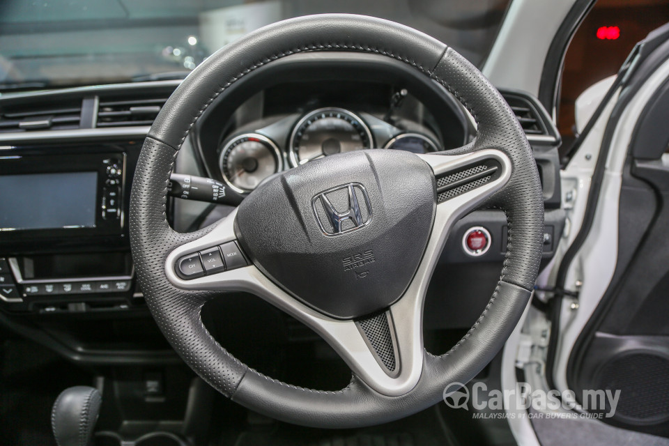 Honda BR-V 2SJ (2017) Interior