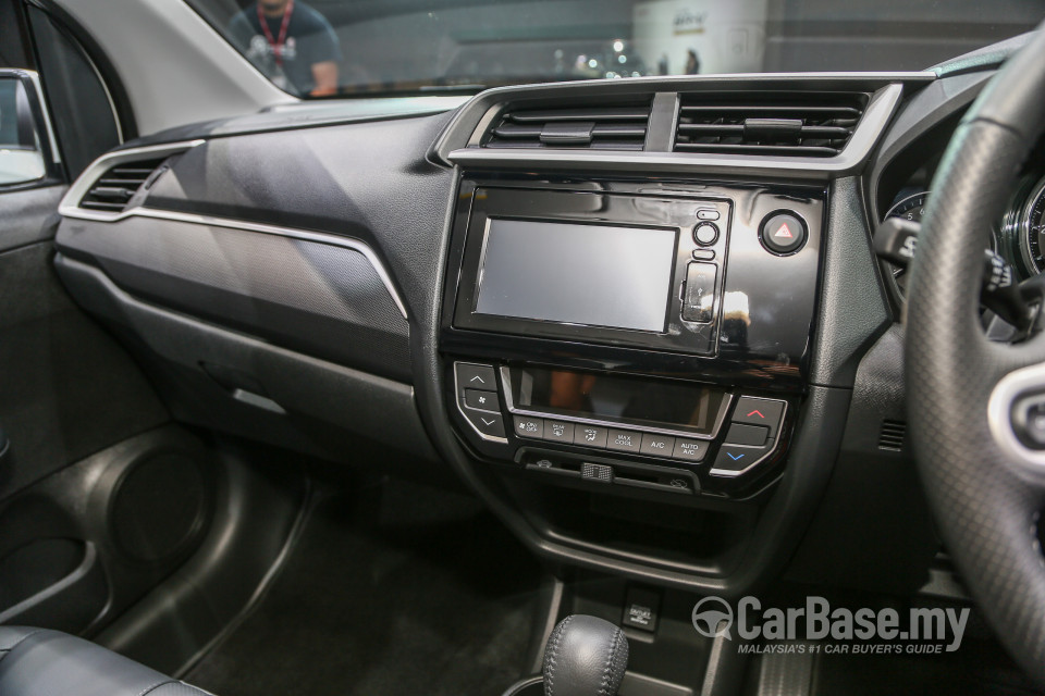 Honda BR-V 2SJ (2017) Interior