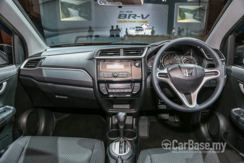 Honda BR-V 2SJ (2017) Interior