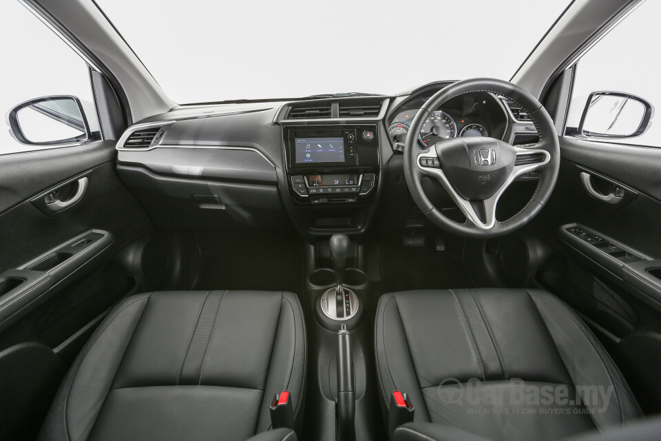 Nissan Navara D23 (2015) Interior