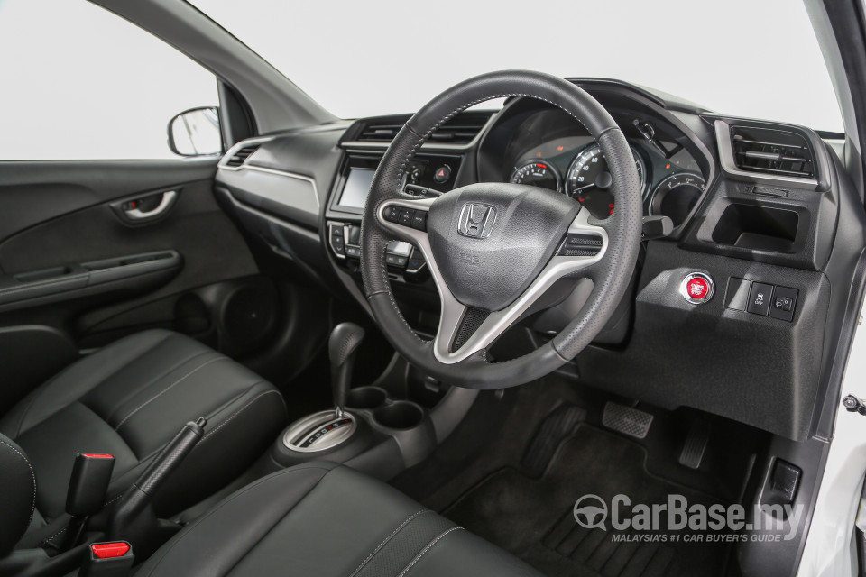 Honda BR-V 2SJ (2017) Interior
