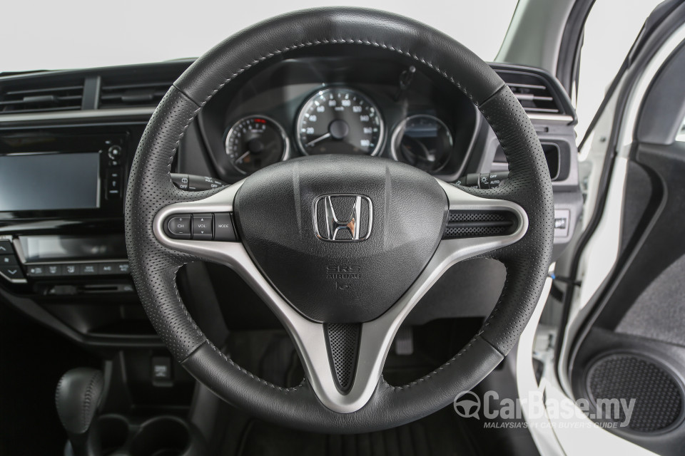 Honda BR-V 2SJ (2017) Interior