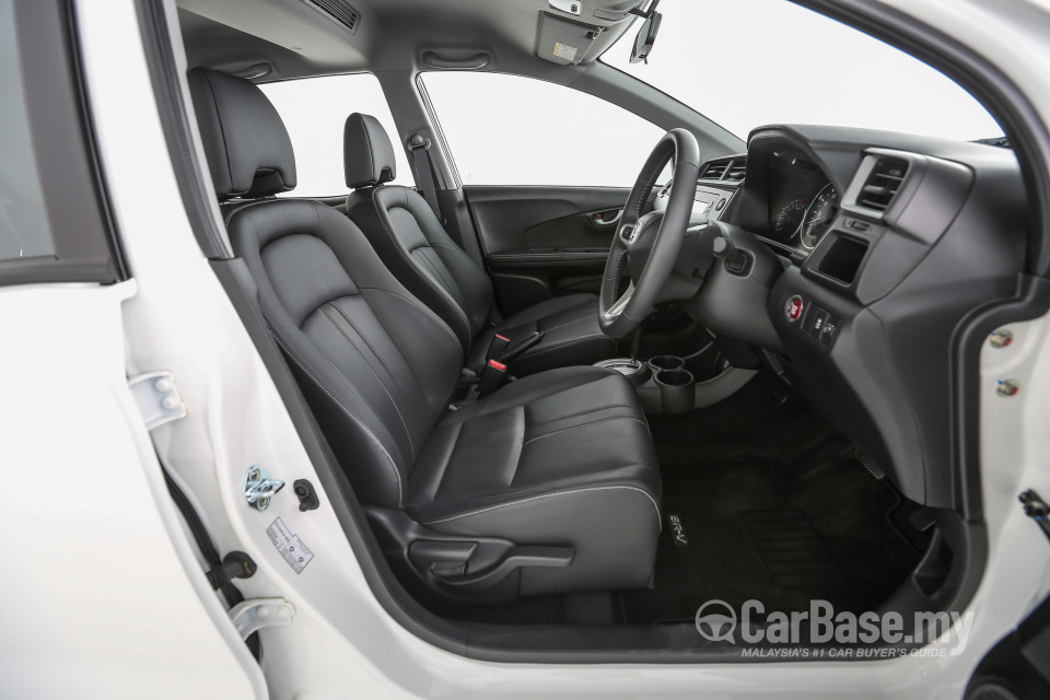 Honda BR-V 2SJ (2017) Interior