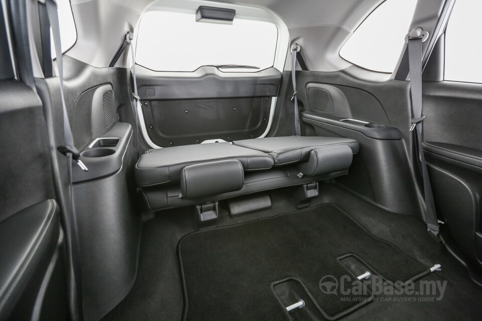 Mitsubishi ASX Mk1 Facelift (2013) Interior