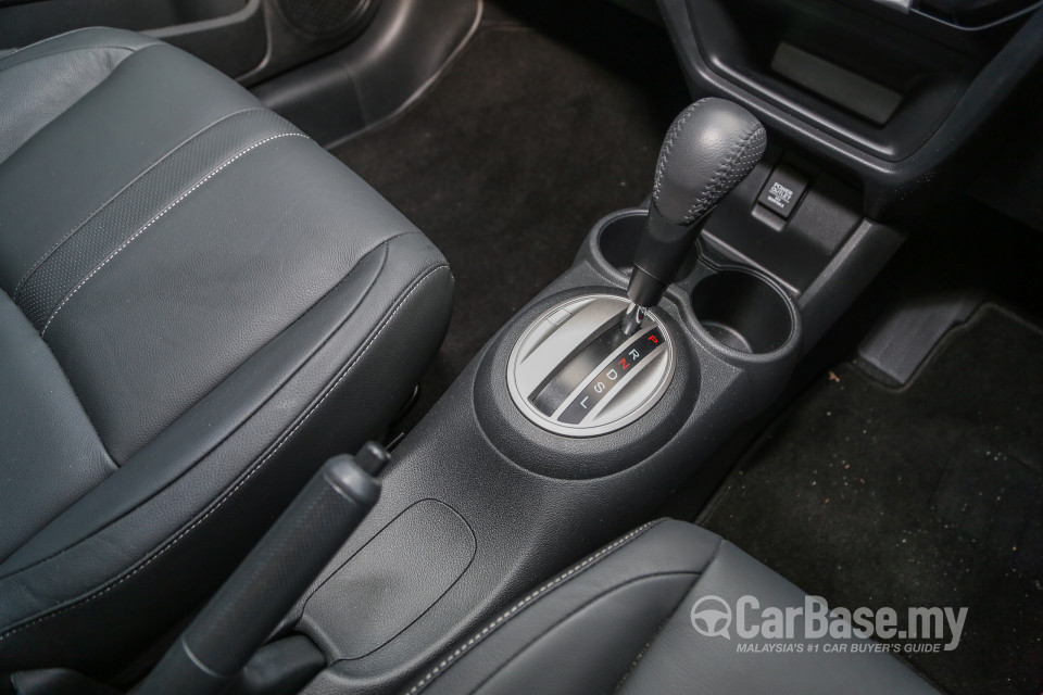 Honda BR-V 2SJ (2017) Interior