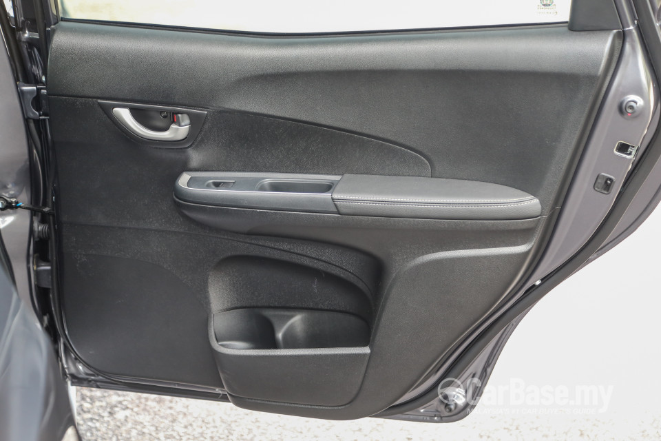 Honda BR-V 2SJ (2017) Interior